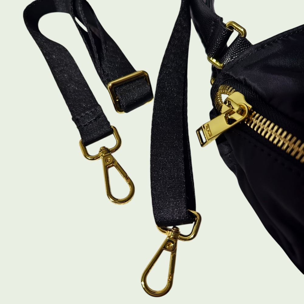 🌺 Tumi Women’s Mini Tote Bag - Picture 6 of 6